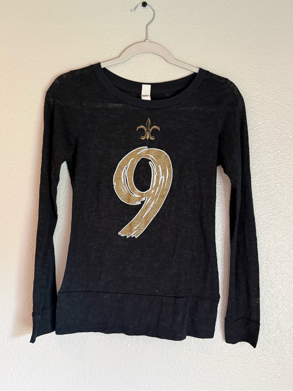 Black Women's New Orleans Saints Football Long-Sleeve Sweater with Gold Number 9
